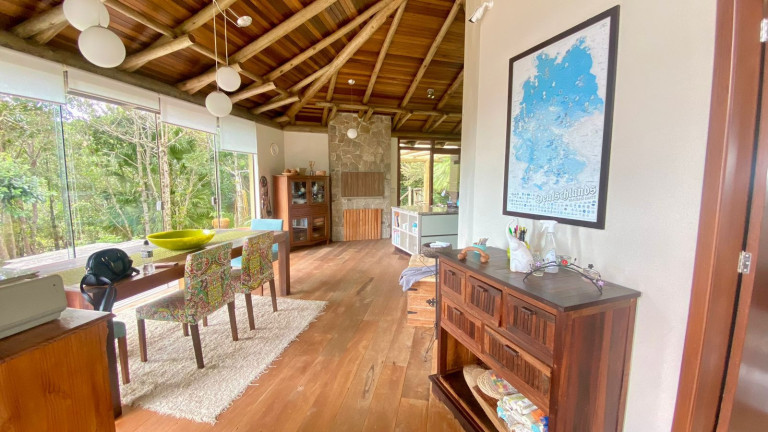 Imagem Casa com 3 Quartos à Venda, 350 m² em Praia Da Silveira - Garopaba Imagem Casa com 3 Quartos à Venda, 350 m² em Praia Da Silveira - Garopaba