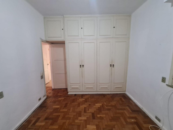 Imagem Apartamento com 3 Quartos à Venda,  em Copacabana - Rio De Janeiro