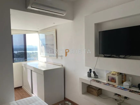 Imagem Apartamento com 2 Quartos à Venda, 80 m² em Barra Da Tijuca - Rio  De Janeiro
