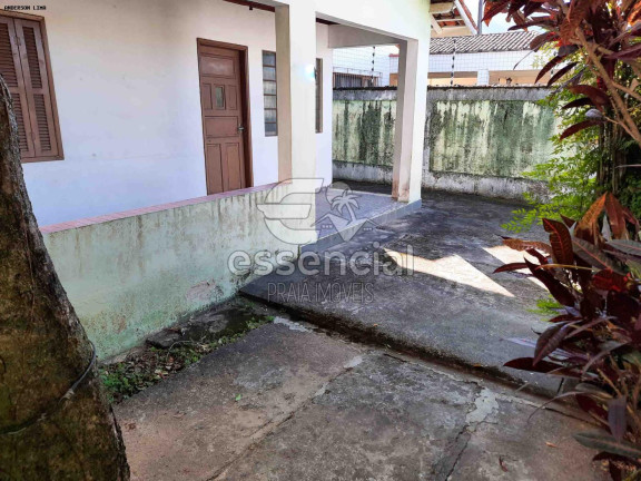 Imagem Casa com 4 Quartos à Venda, 185 m² em Centro - Ubatuba