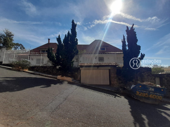 Casa com 7 Quartos para Alugar, 520 m² em Mangabeiras - Belo Horizonte