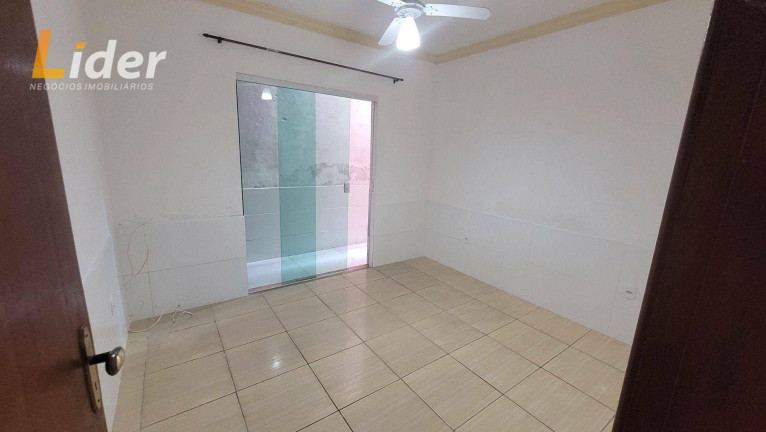 Imagem Casa com 2 Quartos para Alugar, 80 m² em Bom Jardim - Juiz De Fora