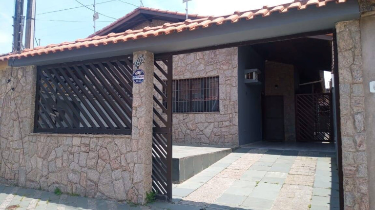 Imagem Casa com 3 Quartos à Venda, 150 m² em Parque Daville - Peruíbe Imagem Casa com 3 Quartos à Venda, 150 m² em Parque Daville - Peruíbe