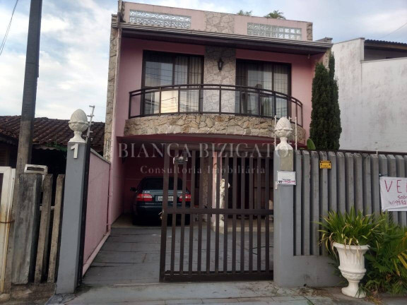 Imagem Sobrado com 3 Quartos à Venda, 174 m² em Centro - Guaratuba Imagem Sobrado com 3 Quartos à Venda, 174 m² em Centro - Guaratuba