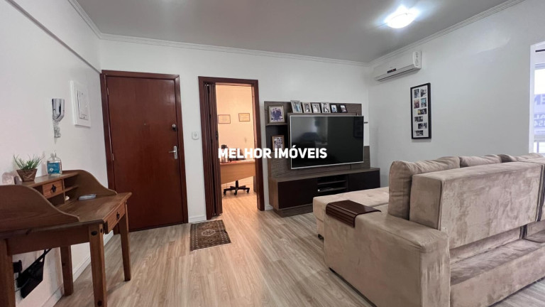 Imagem Apartamento com 3 Quartos à Venda, 136 m² em Centro - Balneário Camboriú Imagem Apartamento com 3 Quartos à Venda, 136 m² em Centro - Balneário Camboriú