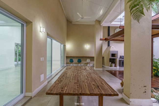 Imagem Casa com 5 Quartos à Venda, 739 m² em Jardim Mediterrâneo - Cotia Imagem Casa com 5 Quartos à Venda, 739 m² em Jardim Mediterrâneo - Cotia