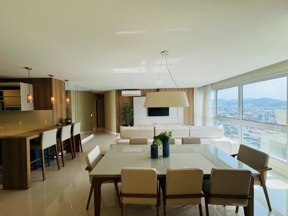 Imagem Apartamento com 4 Quartos para Alugar, 140 m² em Centro - Balneário Camboriú