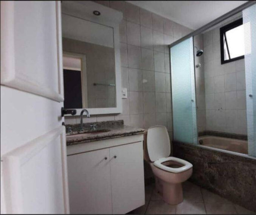 Imagem Apartamento com 4 Quartos à Venda, 139 m² em Centro - Florianópolis Imagem Apartamento com 4 Quartos à Venda, 139 m² em Centro - Florianópolis
