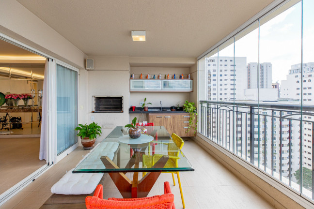 Imagem Apartamento com 3 Quartos à Venda, 210 m² em Moema - São Paulo Imagem Apartamento com 3 Quartos à Venda, 210 m² em Moema - São Paulo
