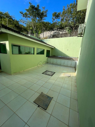 Imagem Casa com 3 Quartos à Venda, 1 m² em Lagoa - Macaé Imagem Casa com 3 Quartos à Venda, 1 m² em Lagoa - Macaé