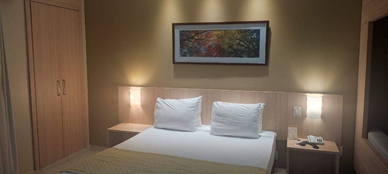Imagem Apartamento à Venda,  em Caldas Novas