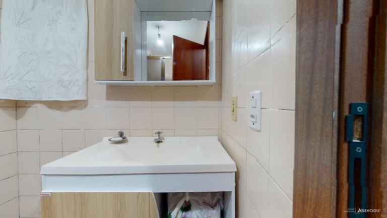 Imagem Imóvel com 2 Quartos à Venda, 61 m² em Cavalhada - Porto Alegre