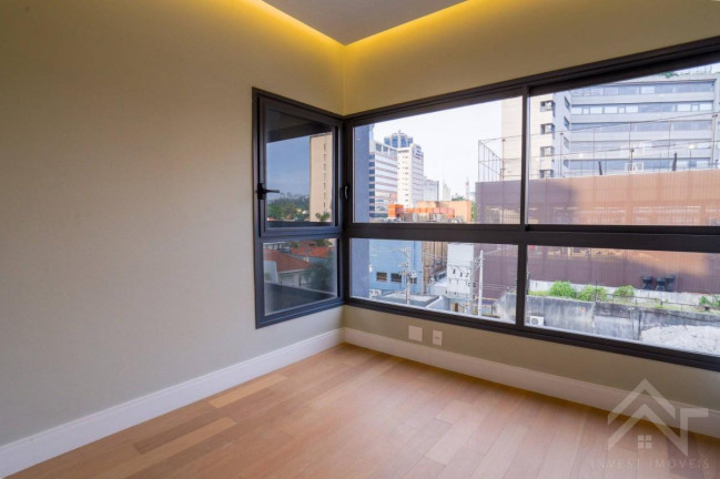 Imagem Apartamento com 3 Quartos à Venda, 229 m² Imagem Apartamento com 3 Quartos à Venda, 229 m²