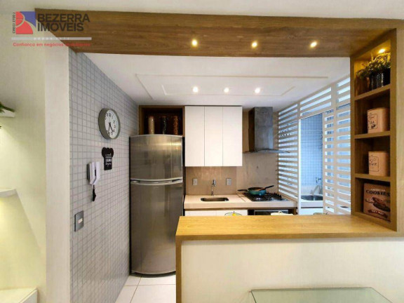 Imagem Apartamento com 2 Quartos à Venda, 45 m² em Pajuçara - Natal