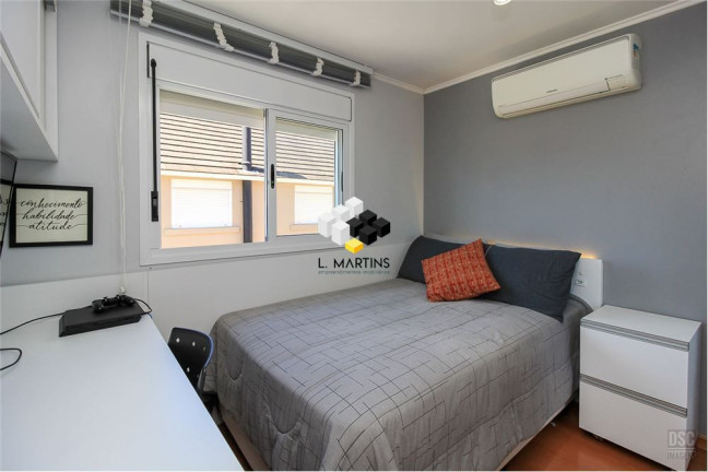 Imagem Casa de Condomínio com 3 Quartos à Venda, 145 m² em São Sebastião - Porto Alegre Imagem Casa de Condomínio com 3 Quartos à Venda, 145 m² em São Sebastião - Porto Alegre