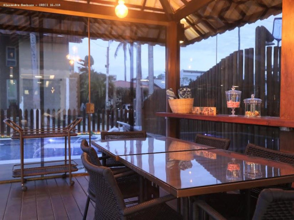 Imagem Casa com 5 Quartos à Venda, 480 m² em Muro Alto - Ipojuca Imagem Casa com 5 Quartos à Venda, 480 m² em Muro Alto - Ipojuca