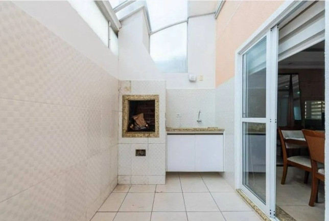 Imagem Casa com 3 Quartos à Venda, 140 m² em Boqueirão - Curitiba Imagem Casa com 3 Quartos à Venda, 140 m² em Boqueirão - Curitiba