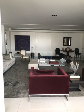 Imagem Apartamento com 5 Quartos à Venda, 500 m²