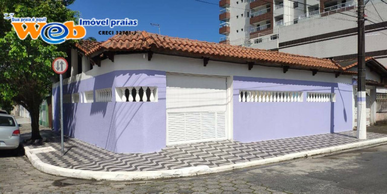 Casa com 3 Quartos à Venda, 147 m² em Guilhermina - Praia Grande