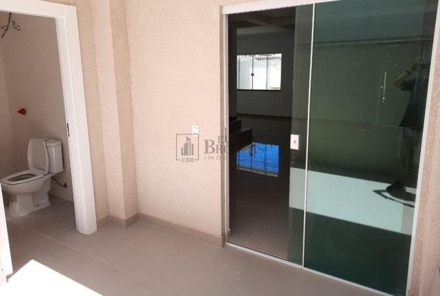 Imagem Sobrado com 3 Quartos à Venda, 155 m² em Centro - Balneário Camboriú Imagem Sobrado com 3 Quartos à Venda, 155 m² em Centro - Balneário Camboriú