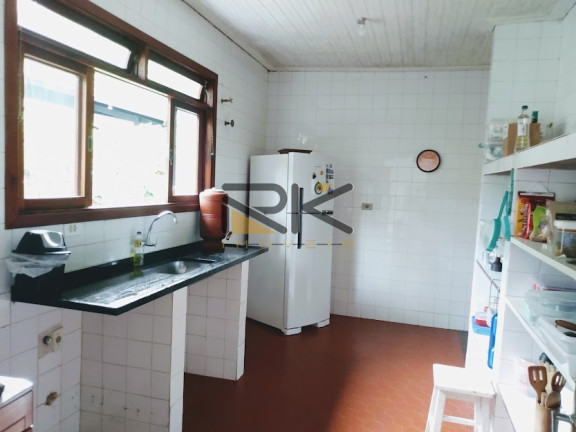 Imagem Casa com 4 Quartos à Venda, 205 m² em Lázaro - Ubatuba