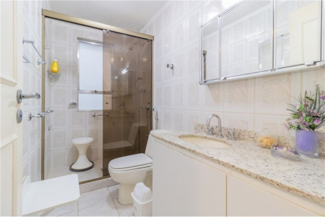 Imagem Apartamento com 3 Quartos à Venda, 91 m² em Cidade Baixa - Porto Alegre Imagem Apartamento com 3 Quartos à Venda, 91 m² em Cidade Baixa - Porto Alegre