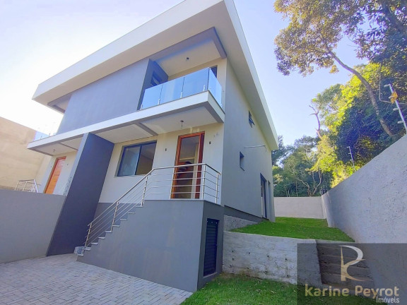 Sobrado com 3 Quartos à Venda, 105 m² em Campestre - São Leopoldo