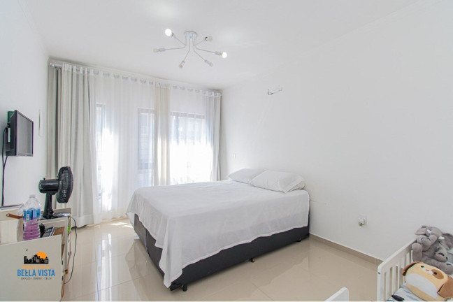 Imagem Casa com 3 Quartos à Venda, em Vila Moraes - São Paulo Imagem Casa com 3 Quartos à Venda, em Vila Moraes - São Paulo