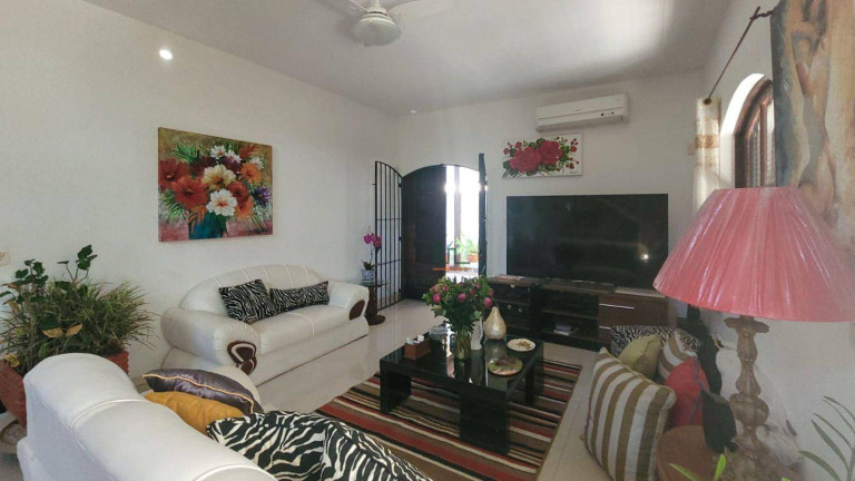 Imagem Casa com 4 Quartos à Venda, 321 m² em Itaipu - Niterói Imagem Casa com 4 Quartos à Venda, 321 m² em Itaipu - Niterói
