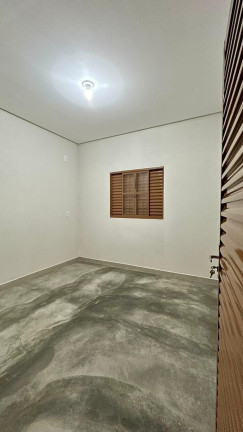 Imagem Imóvel com 2 Quartos à Venda, 4.550 m² em Centro - Jaraguá Imagem Imóvel com 2 Quartos à Venda, 4.550 m² em Centro - Jaraguá