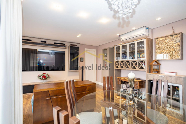 Imagem Apartamento com 3 Quartos à Venda, 105 m² em Portão - Curitiba Imagem Apartamento com 3 Quartos à Venda, 105 m² em Portão - Curitiba