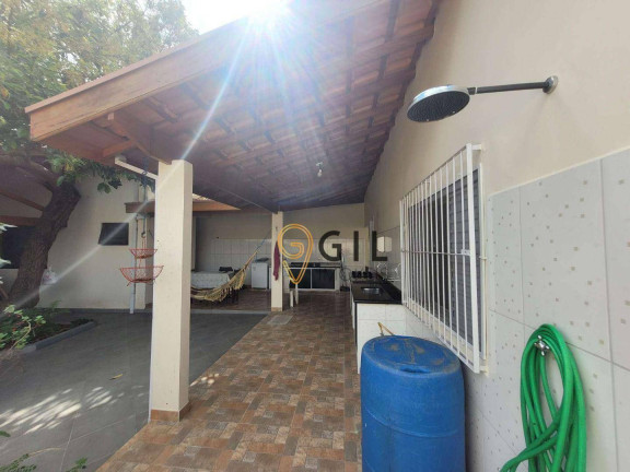Imagem Casa com 3 Quartos à Venda, 232 m² em Centro - Jacareí Imagem Casa com 3 Quartos à Venda, 232 m² em Centro - Jacareí