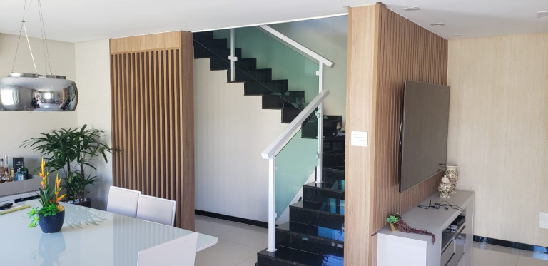 Imagem Casa com 3 Quartos à Venda, 150 m² em Buraquinho - Lauro De Freitas Imagem Casa com 3 Quartos à Venda, 150 m² em Buraquinho - Lauro De Freitas