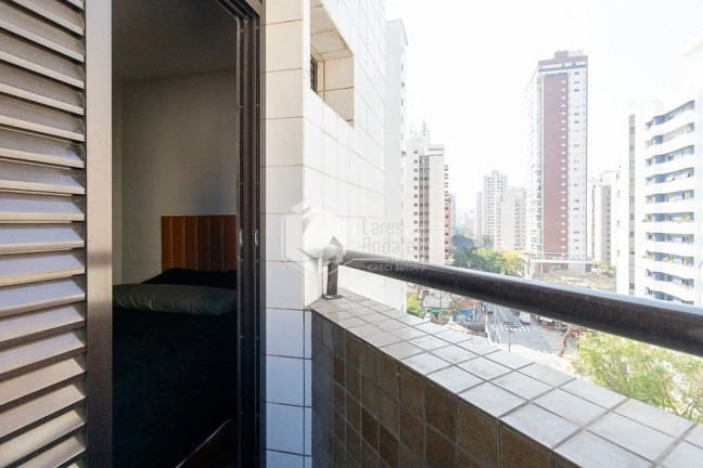 Imagem Apartamento com 3 Quartos à Venda, 122 m² em Moema - São Paulo
