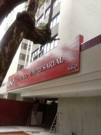 Sala Comercial à Venda, 57 m² em Centro - São José Dos Campos