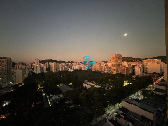 Imagem Apartamento com 3 Quartos à Venda ou Locação, 120 m² em Icaraí - Niterói Imagem Apartamento com 3 Quartos à Venda ou Locação, 120 m² em Icaraí - Niterói