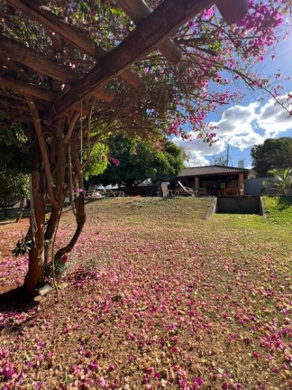Imagem Chácara com 6 Quartos à Venda, 660 m² em Condomínio Parque Dos Cisnes - Goiânia
