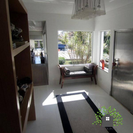 Imagem Casa com 8 Quartos à Venda, 965 m² em São Paulo Ii - Cotia