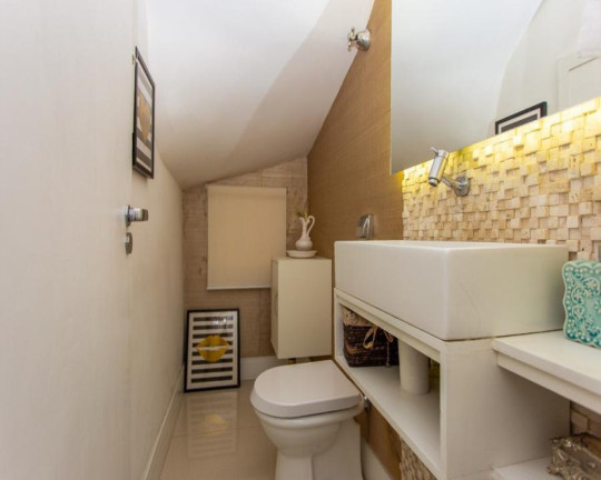 Imagem Casa com 3 Quartos à Venda, 220 m² em Brooklin - São Paulo Imagem Casa com 3 Quartos à Venda, 220 m² em Brooklin - São Paulo