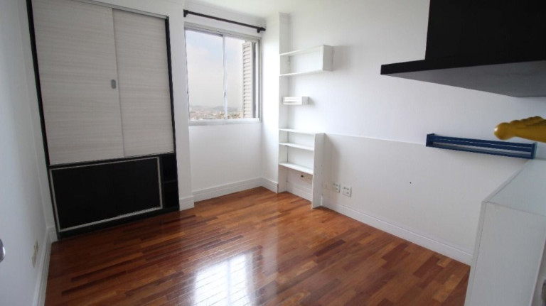 Imagem Imóvel com 3 Quartos à Venda, 107 m² em Vila Suzana - São Paulo Imagem Imóvel com 3 Quartos à Venda, 107 m² em Vila Suzana - São Paulo