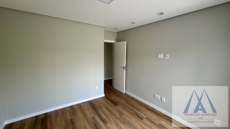 Imagem Casa de Condomínio com 3 Quartos à Venda, 210 m² em Cezar De Souza - Mogi Das Cruzes Imagem Casa de Condomínio com 3 Quartos à Venda, 210 m² em Cezar De Souza - Mogi Das Cruzes