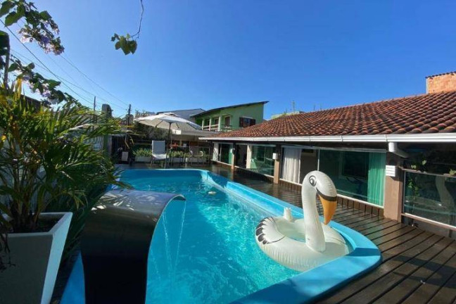 Casa com 3 Quartos à Venda, 180 m² em Ingleses Do Rio Vermelho - Florianópolis