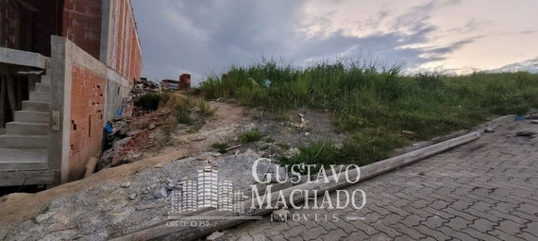 Imagem Terreno à Venda, 275 m² em Jardim Belvedere - Volta Redonda Imagem Terreno à Venda, 275 m² em Jardim Belvedere - Volta Redonda