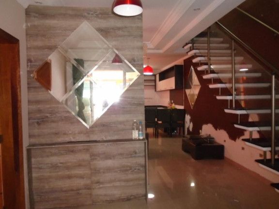 Imagem Sobrado com 3 Quartos à Venda, 220 m² em Jardim Quaresmeira Ii - Suzano Imagem Sobrado com 3 Quartos à Venda, 220 m² em Jardim Quaresmeira Ii - Suzano