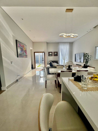 Imagem Casa com 3 Quartos à Venda, 220 m² em Interlagos - São Paulo Imagem Casa com 3 Quartos à Venda, 220 m² em Interlagos - São Paulo