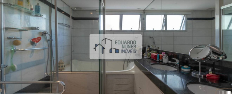 Imagem Apartamento com 4 Quartos à Venda, 243 m² em Belvedere - Belo Horizonte
