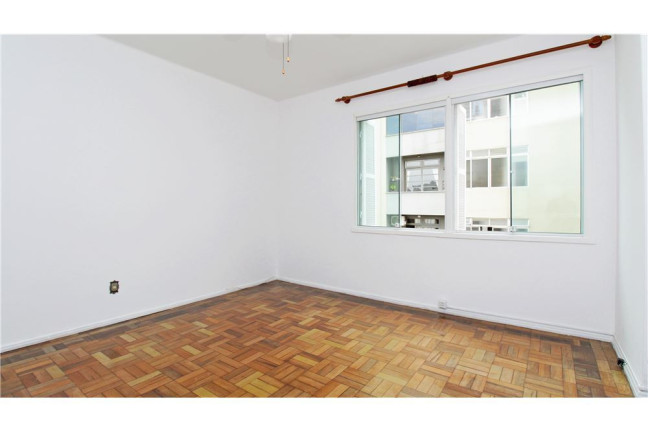 Imagem Apartamento com 2 Quartos à Venda, 63 m² em Cidade Baixa - Porto Alegre Imagem Apartamento com 2 Quartos à Venda, 63 m² em Cidade Baixa - Porto Alegre