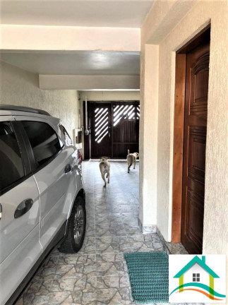 Imagem Casa com 3 Quartos à Venda, em Santa Maria - Santo André Imagem Casa com 3 Quartos à Venda, em Santa Maria - Santo André