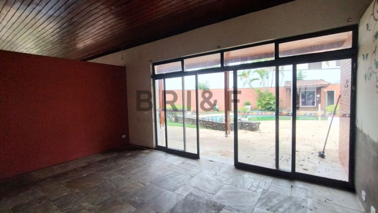 Imagem Casa com 4 Quartos à Venda, 250 m² em Interlagos - São Paulo Imagem Casa com 4 Quartos à Venda, 250 m² em Interlagos - São Paulo