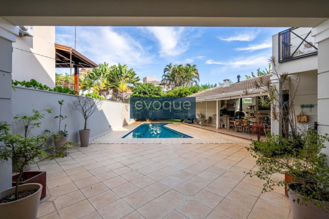 Imagem Casa com 4 Quartos à Venda, 550 m² em Estância Recreativa San Fernando - Valinhos Imagem Casa com 4 Quartos à Venda, 550 m² em Estância Recreativa San Fernando - Valinhos